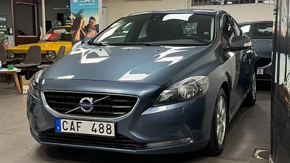 Volvo V40 2014 photo 2