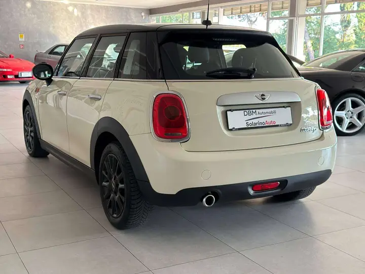 Mini Cooper 2015 photo 3