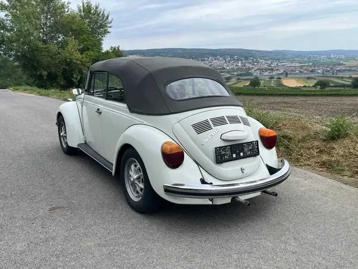 Volkswagen Käfer 1972 photo 3