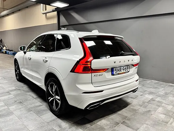 Volvo Xc60 2019 photo 4