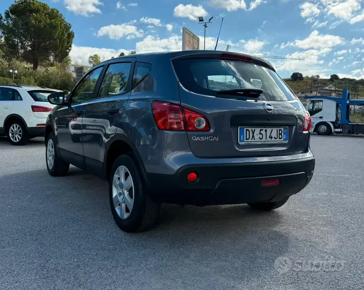 Nissan Qashqai 2009 photo 4