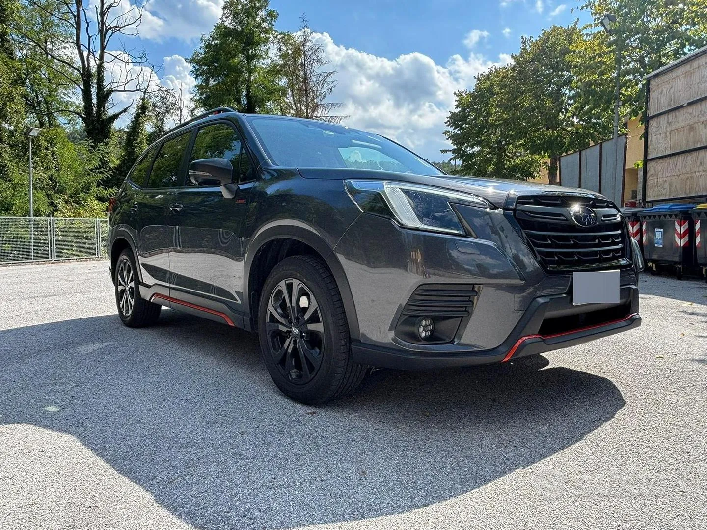 Subaru Forester 2023 photo 2