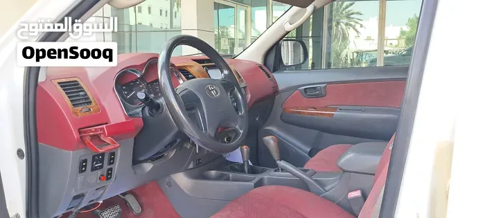 Toyota Hilux 2012 photo 3