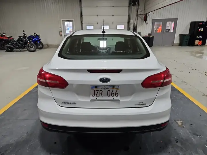 Ford Focus 2015 photo 4