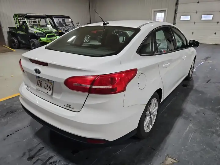 Ford Focus 2015 photo 5