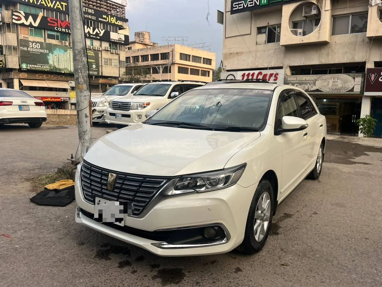 Toyota Premio