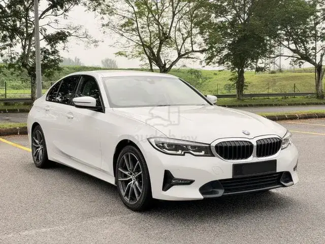 BMW 320I