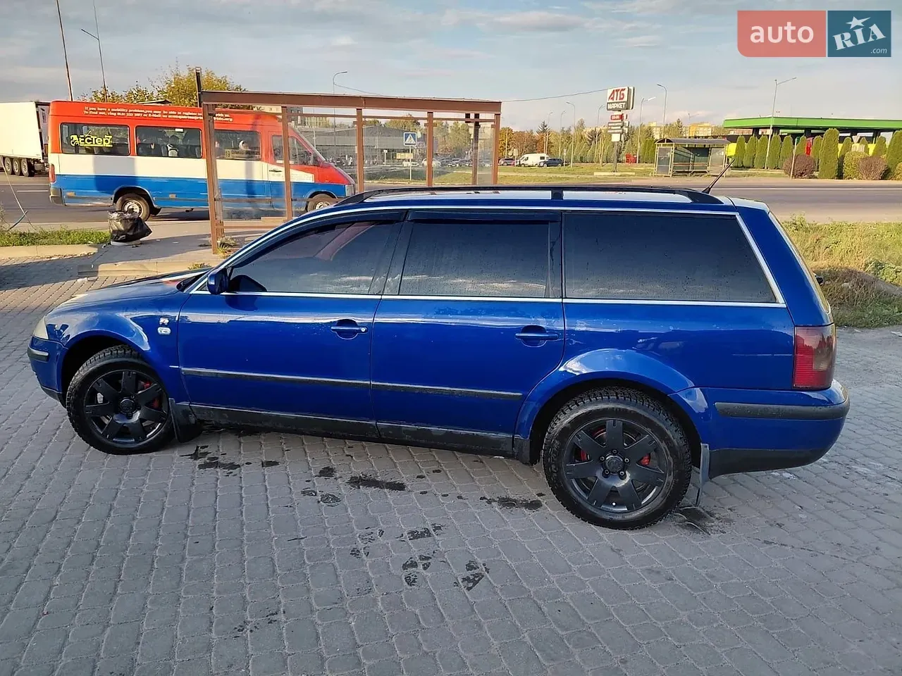 Volkswagen Passat 2001 photo 2