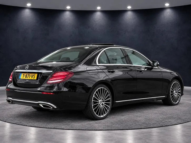 Mercedes-Benz E-Class 2016 photo 2