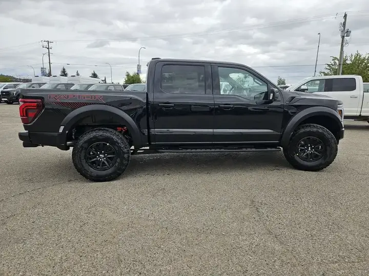 Ford F-150 2026 photo 2