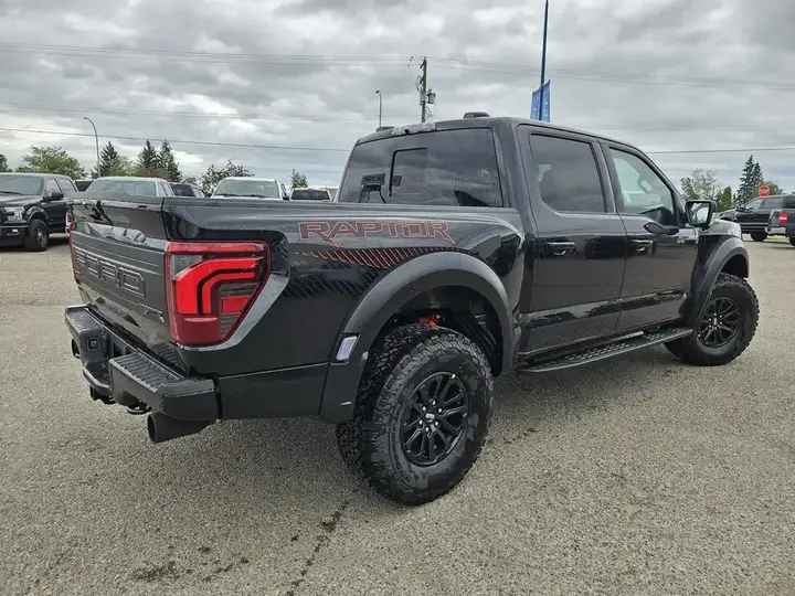 Ford F-150 2026 photo 3