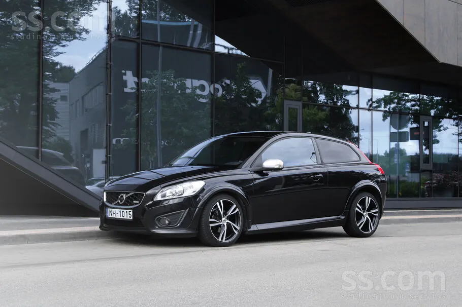 Volvo C30 2010 photo 2