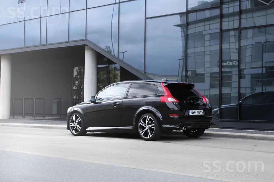 Volvo C30 2010 photo 3