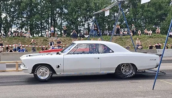 Chevrolet Chevelle 1966 photo 2