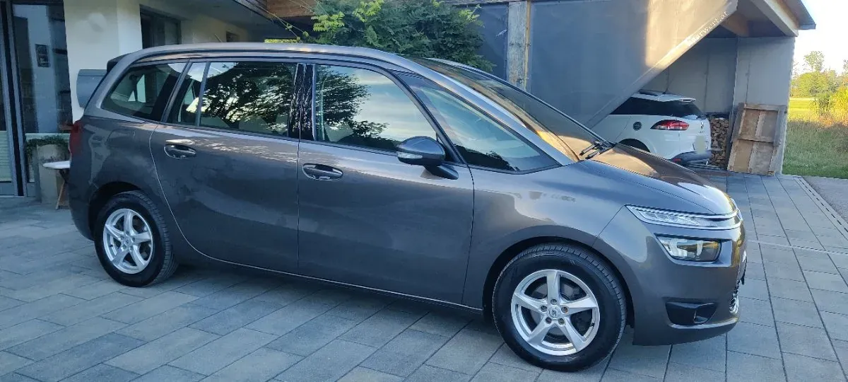 Citroen Grand C4 Picasso 2016 photo 3