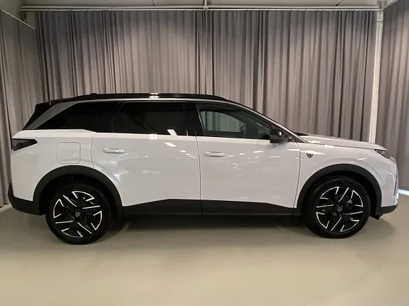 Peugeot 5008 2025 photo 4
