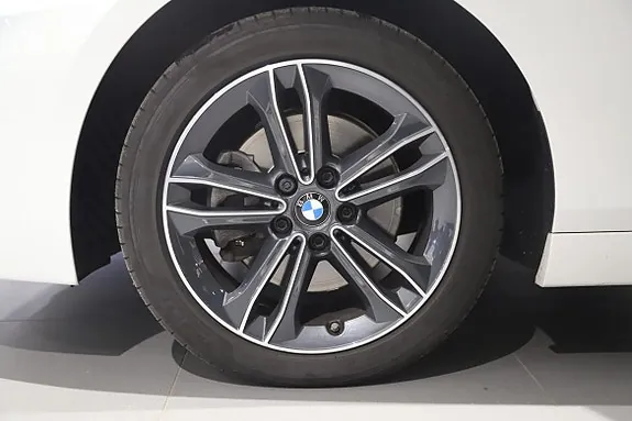 BMW 218D 2021 photo 4