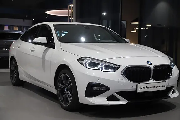 BMW 218D 2021 photo 2