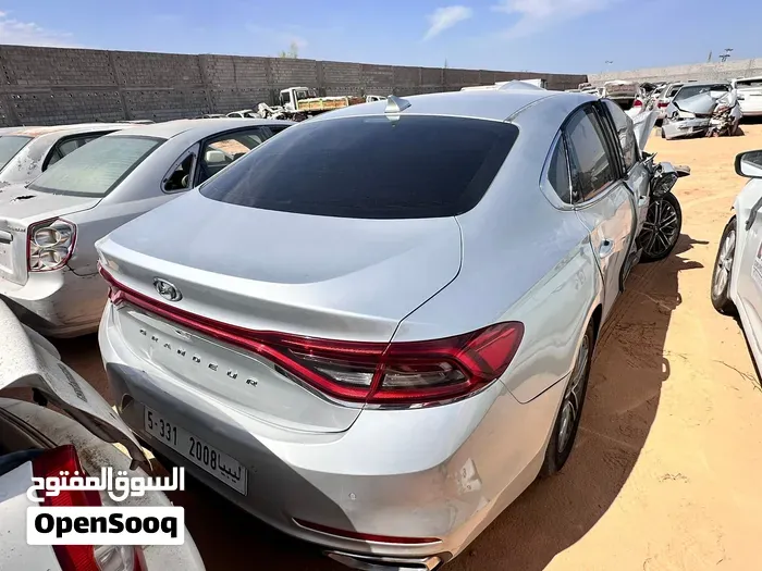 Hyundai Azera