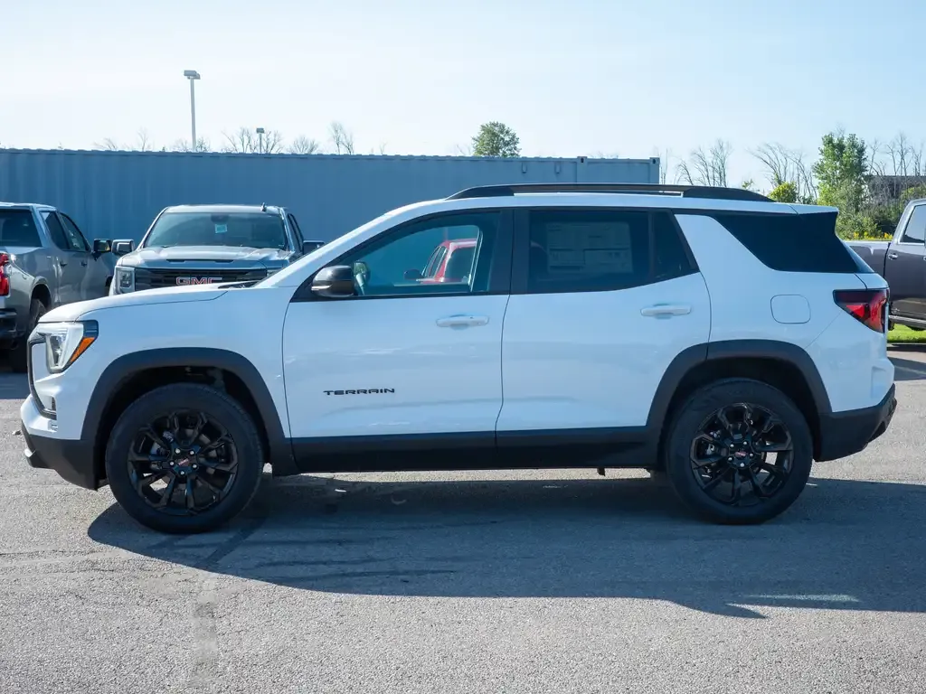 GMC Terrain 2027 photo 5