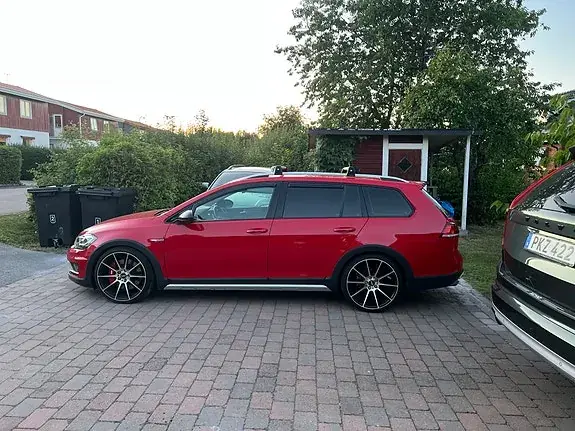 Volkswagen Golf Alltrack 2018 photo 2