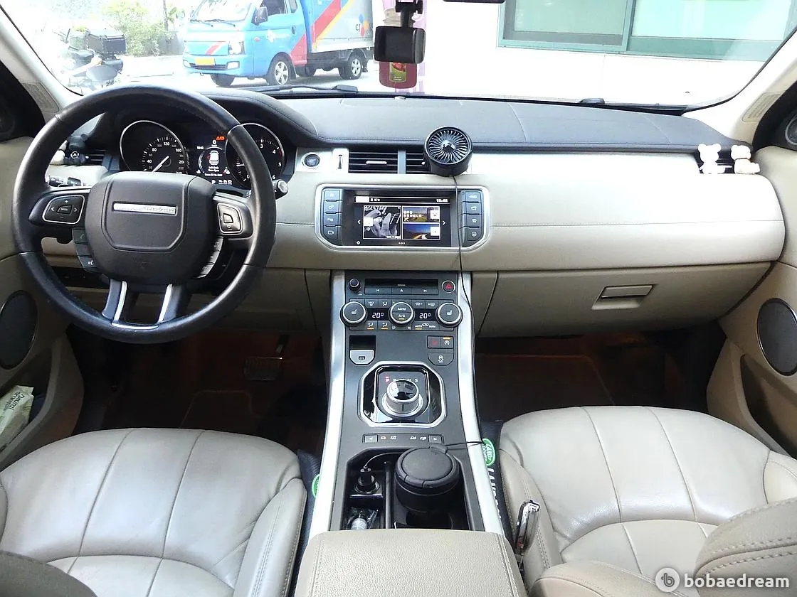 Land Rover Range Rover Evoque 2016 photo 4