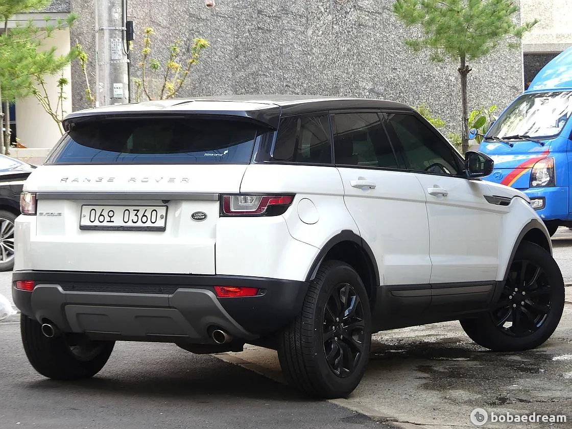 Land Rover Range Rover Evoque 2016 photo 2