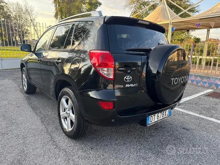 Toyota Rav4 2009 photo 5