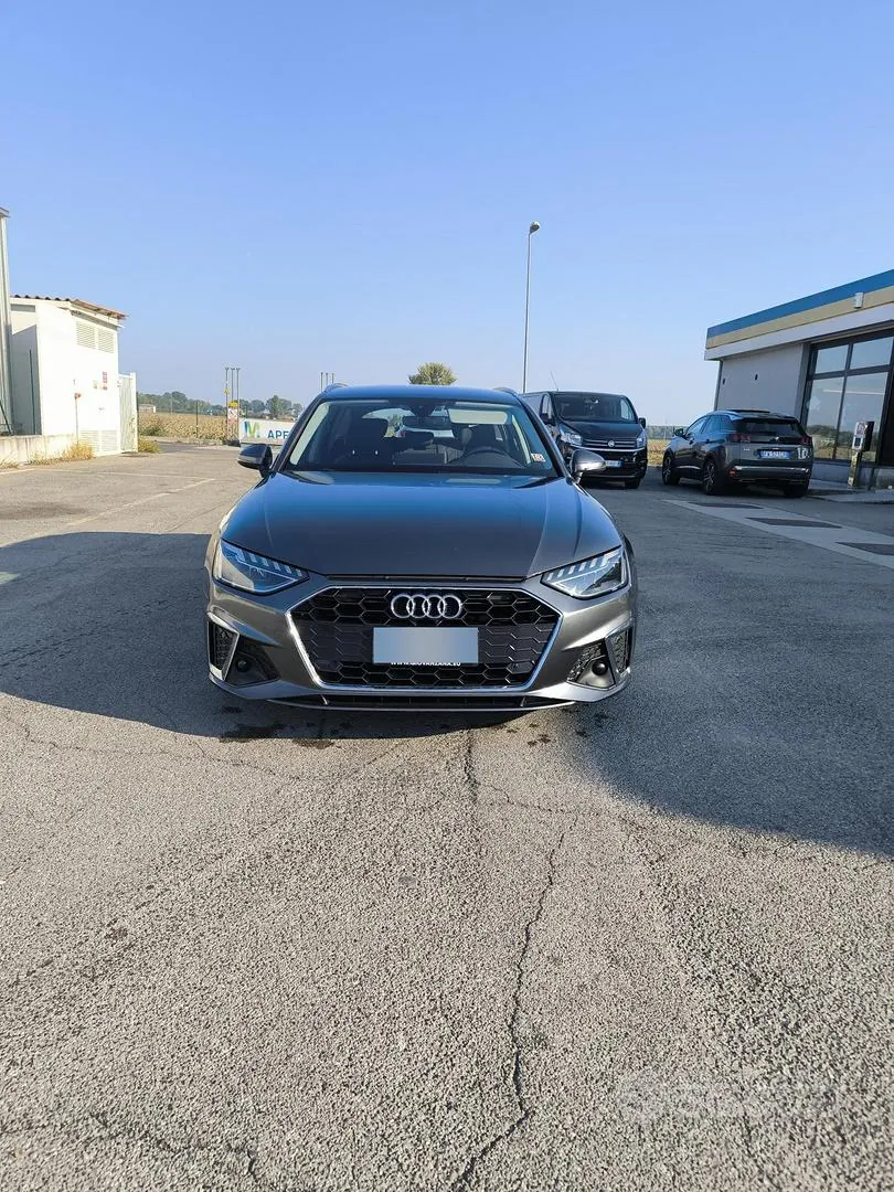 Audi A4 Avant 2022 photo 3