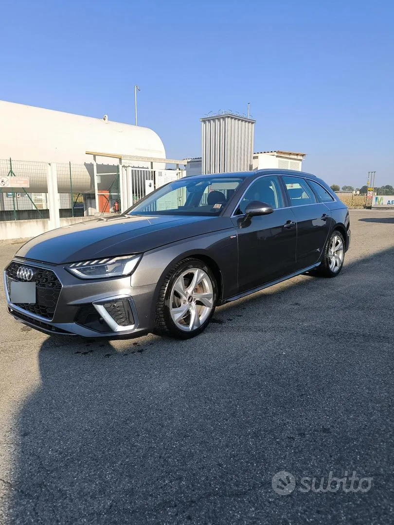 Audi A4 Avant 2022 photo 4