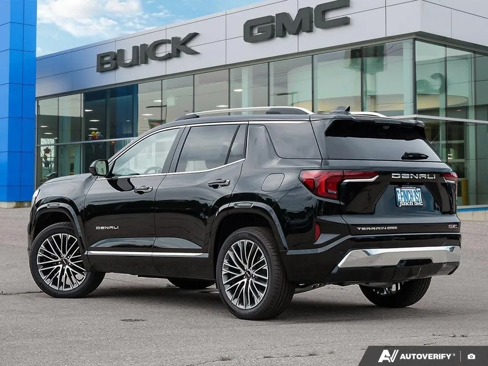 GMC Terrain 2027 photo 4