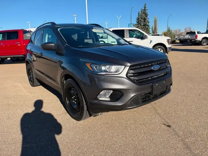 Ford Escape 2019 photo 3