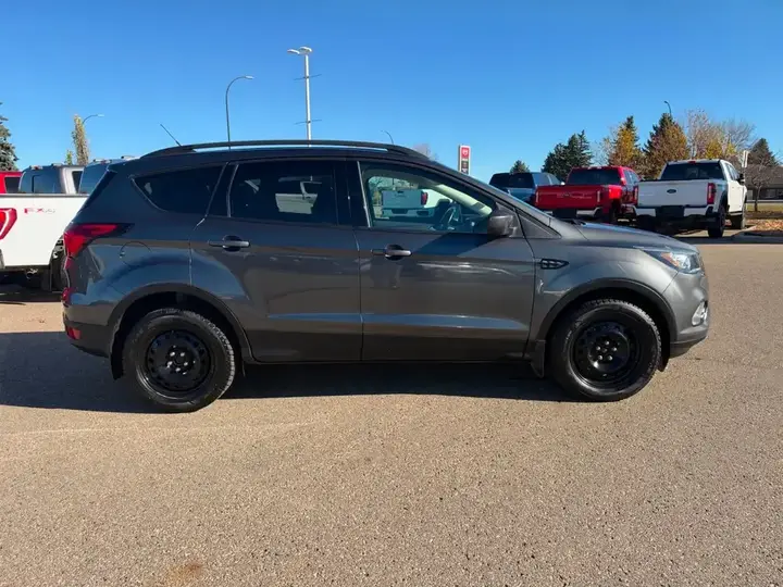 Ford Escape 2019 photo 4