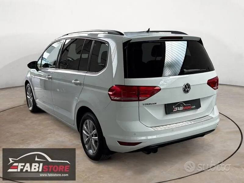 Volkswagen Touran 2018 photo 3