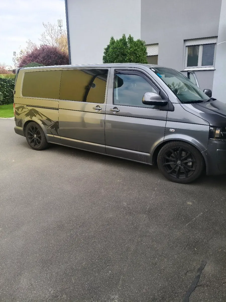 Volkswagen T5