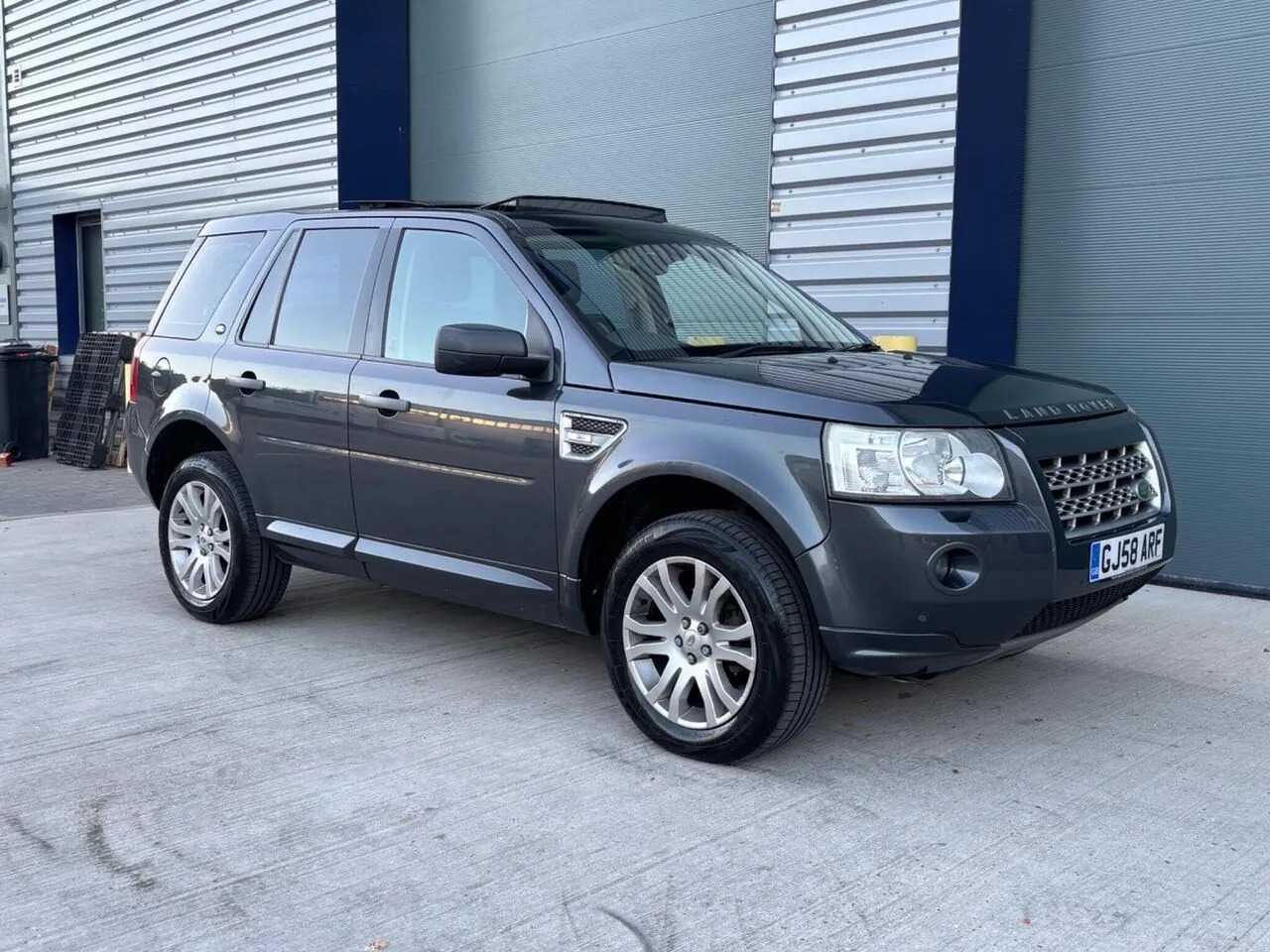 Land Rover Freelander 2 2009 photo 3