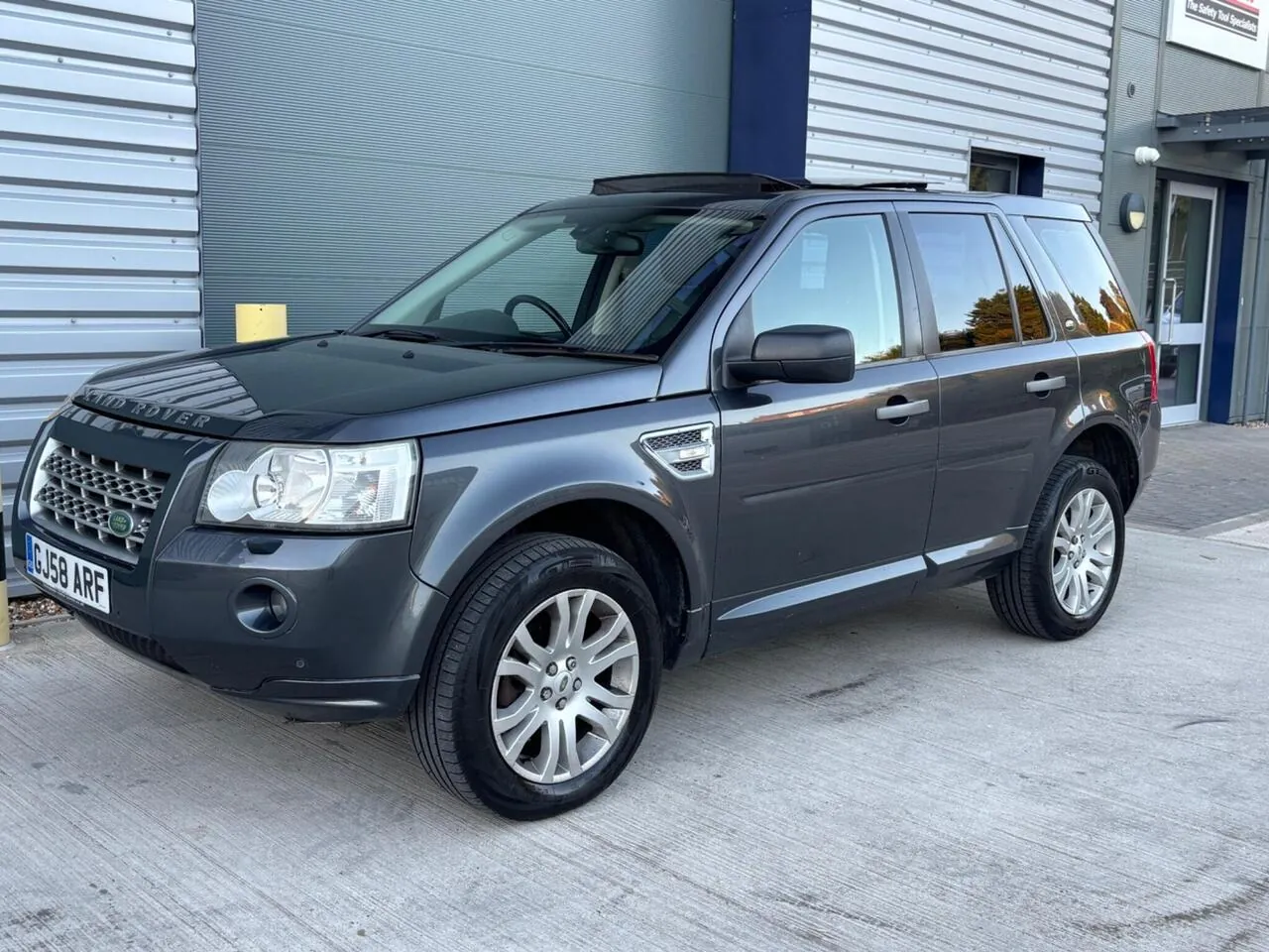 Land Rover Freelander 2 2009 photo 2