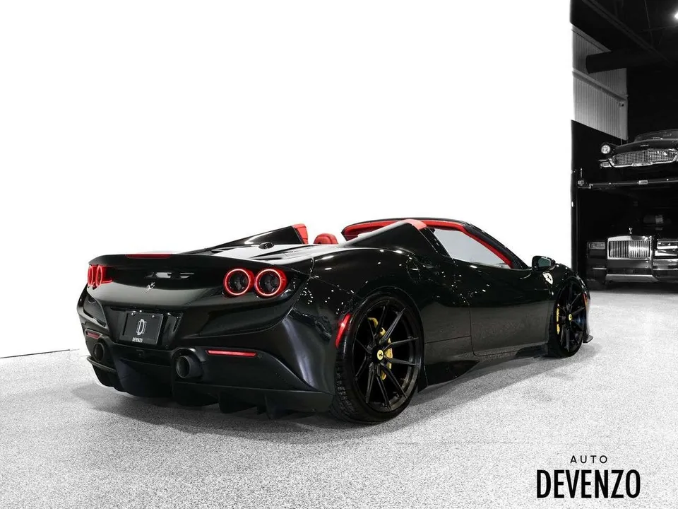 Ferrari F8 Spider 2021 photo 4
