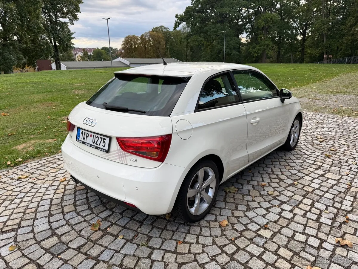 Audi A1 2012 photo 5