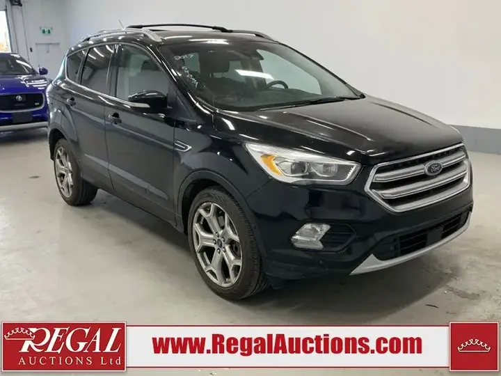 Ford Escape 2017 photo 2