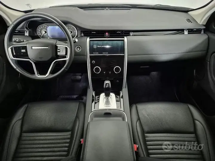 Land Rover Discovery Sport 2022 photo 4