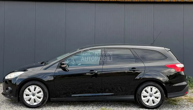 Ford Focus 2013 photo 4