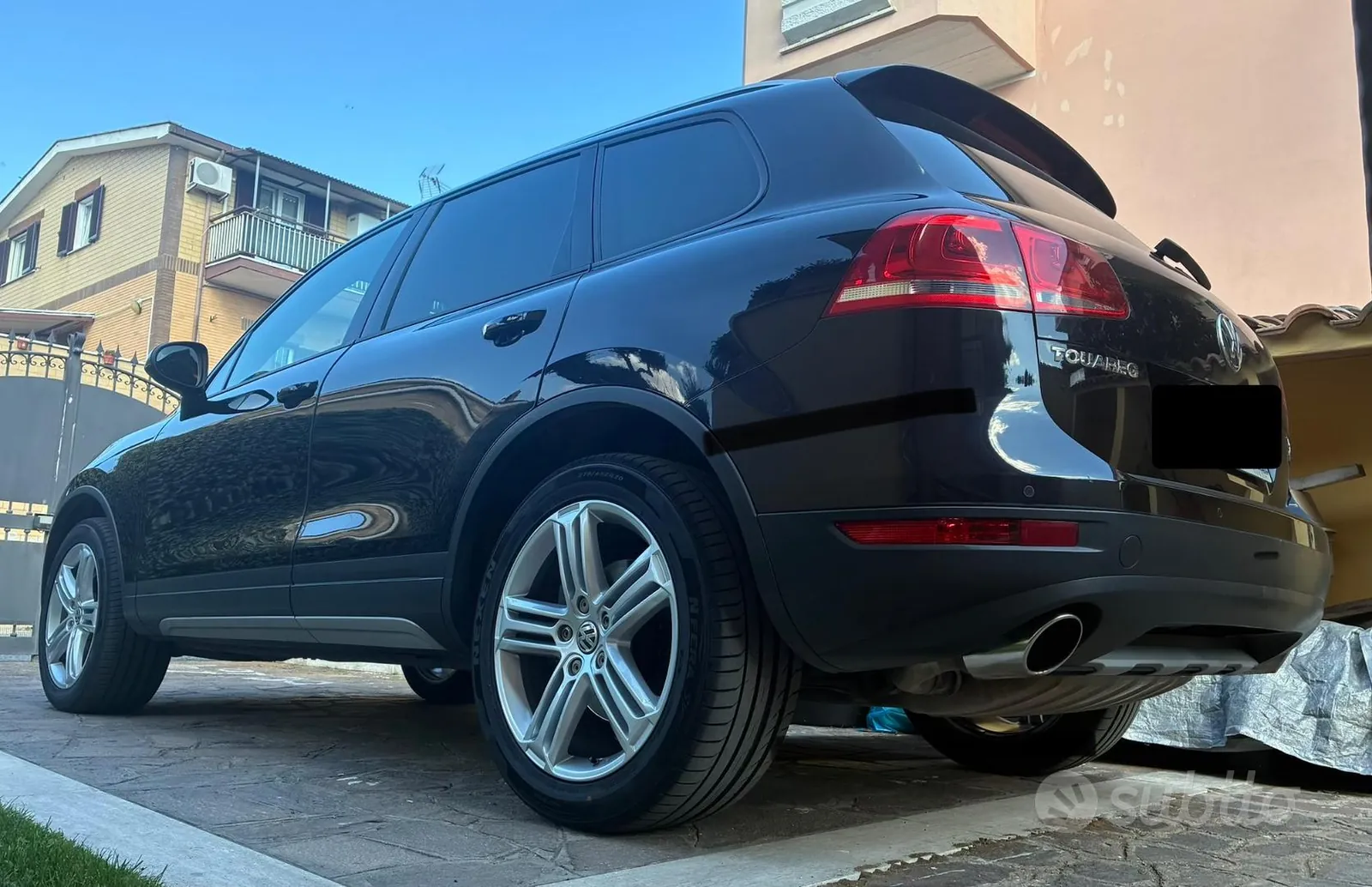 Volkswagen Touareg 2011 photo 3
