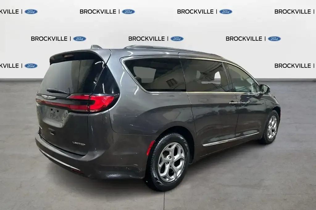 Chrysler Pacifica 2022 photo 5
