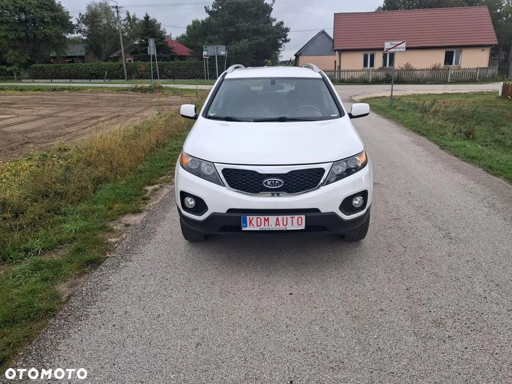 Kia Sorento 2010 photo 2