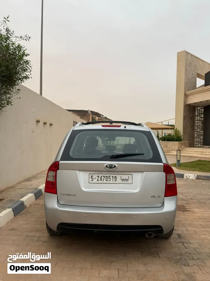 Kia Carens 2006 photo 2