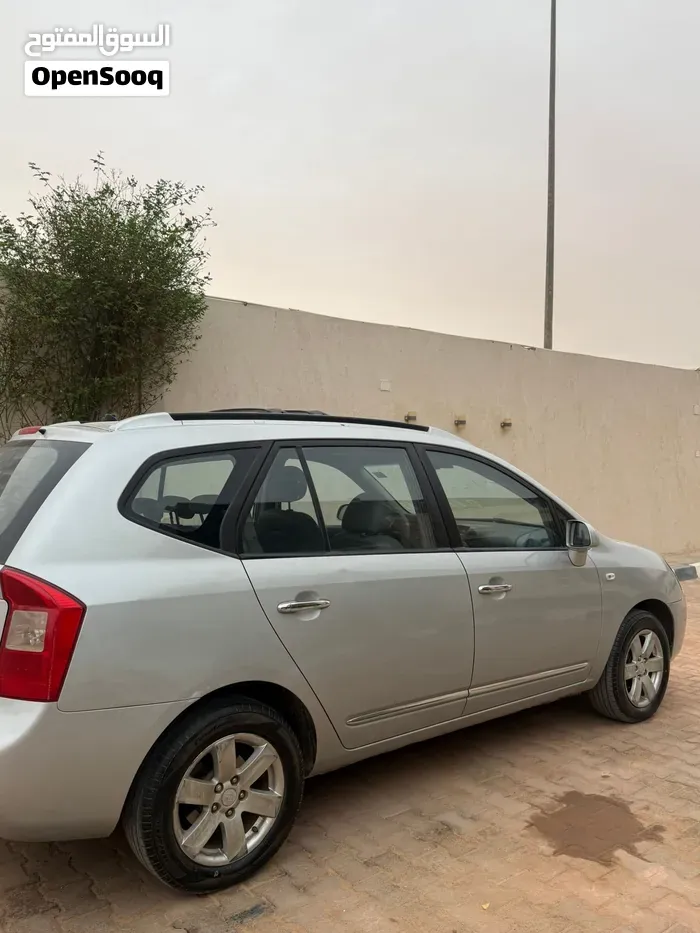Kia Carens 2006 photo 3
