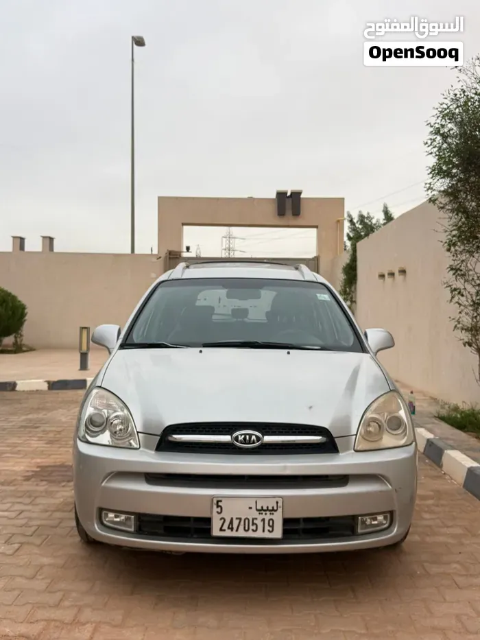 Kia Carens