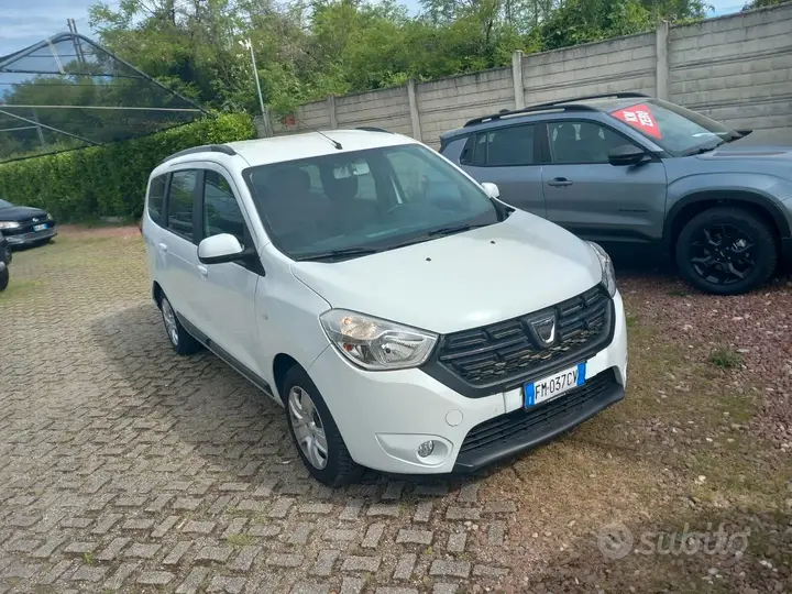 Dacia Sandero 2017 photo 3