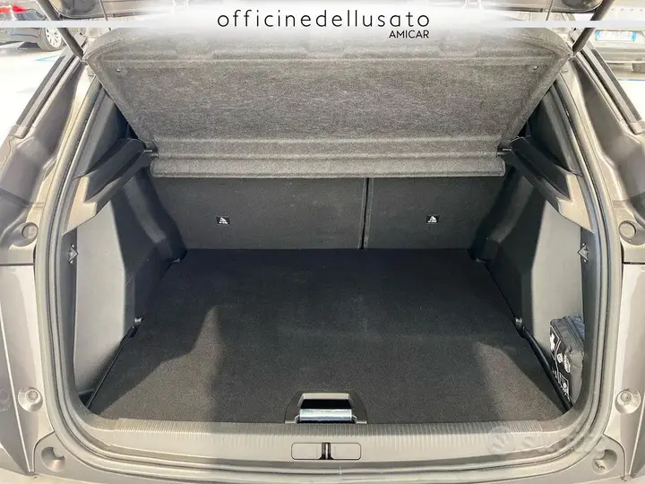 Peugeot 2008 2022 photo 4